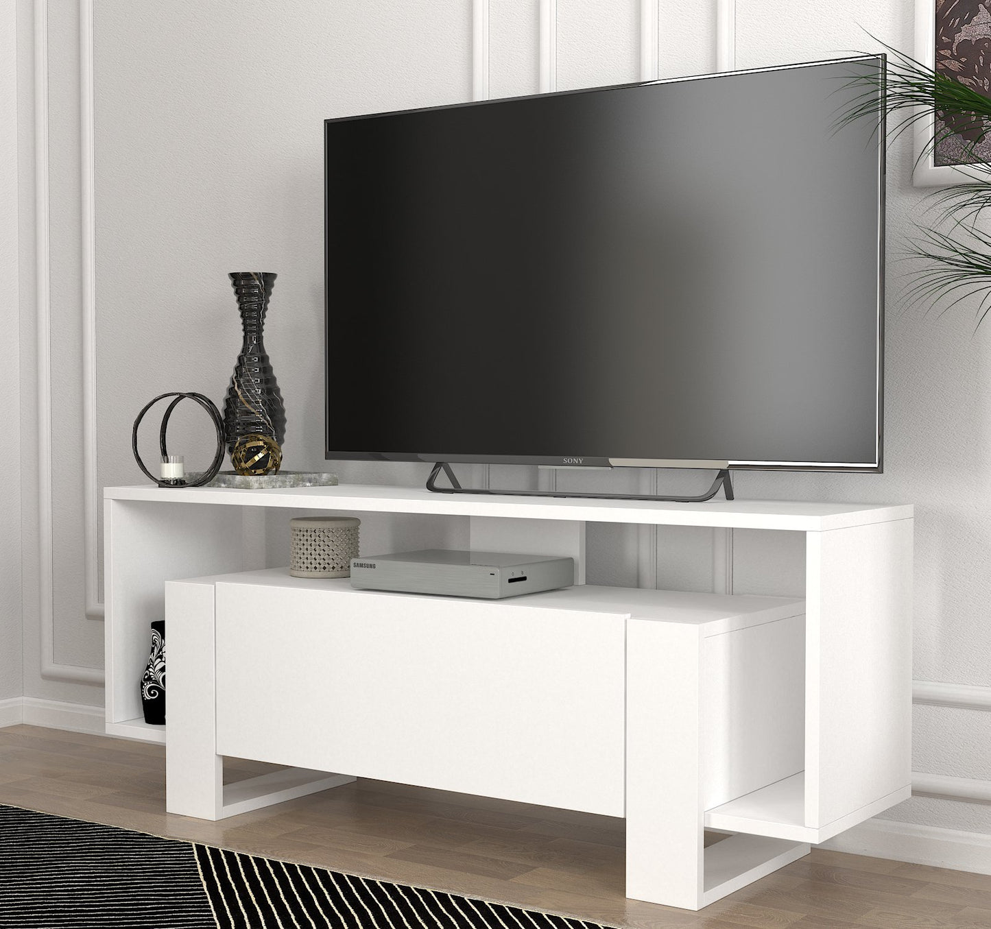 Mery Tv komoda Bela