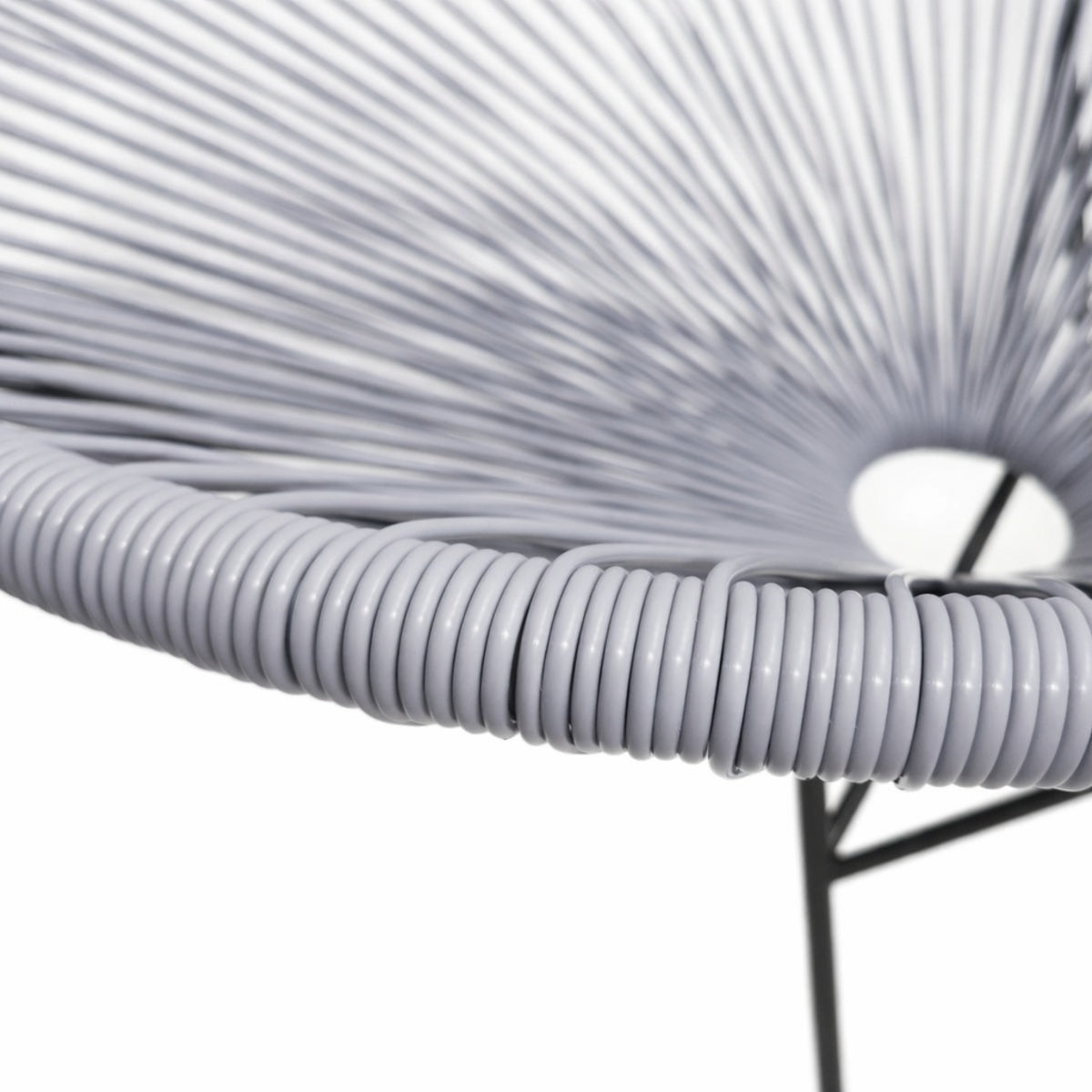 bastenski set lounge sivi detalj